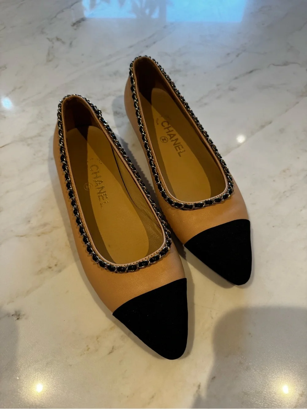 Chanel 2020 Chain Trim CC Logo Ballet Flats